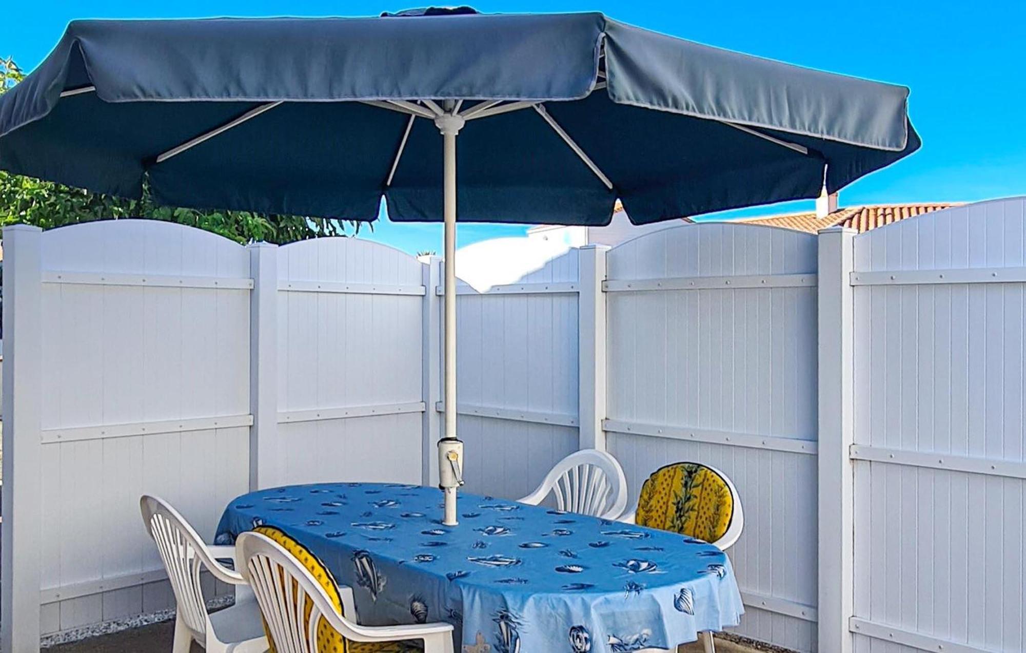 2 Bedroom Gorgeous Home In Bretignolles Sur Mer Exterior foto